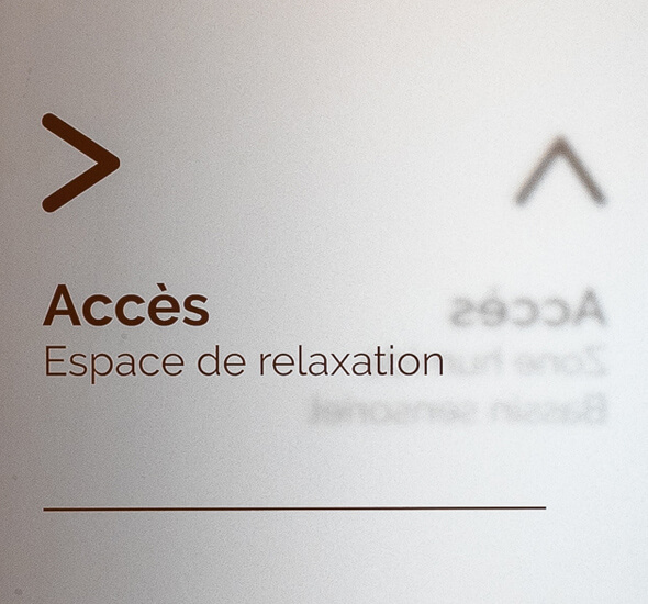 wayfinding studio et architecture: projet signalétique pour trouver son chemin dans un bâtiment, optimisation des flux de déplacements